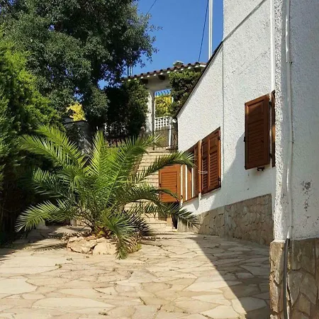 Angel Villa